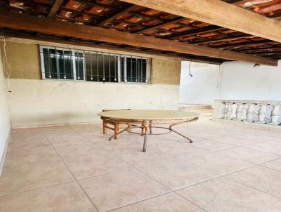 Casa / Sobrado para Venda, em Santo Andr�, bairro Vila Curu��, 2 dormit�rios, 1 banheiro, 1 vaga